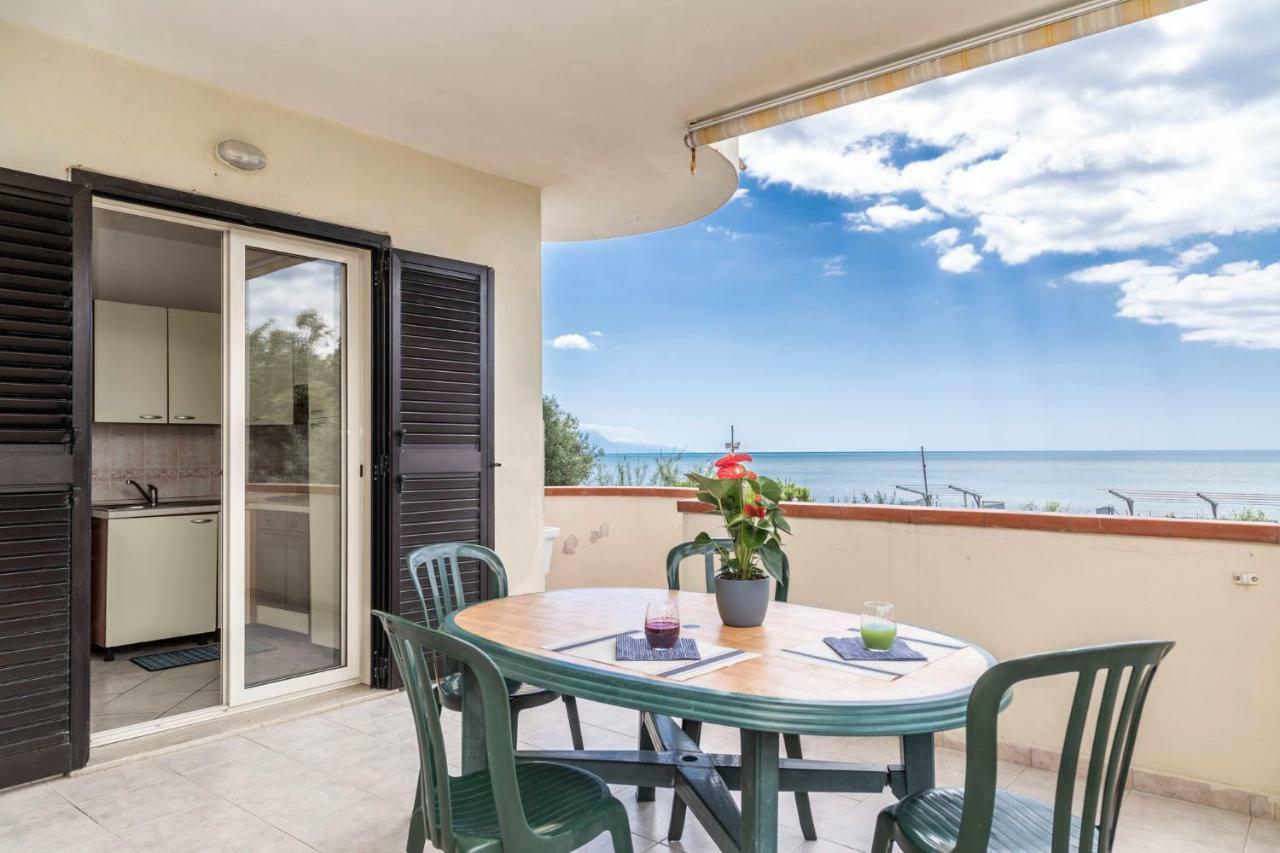 Residence Villammare Buitenkant foto
